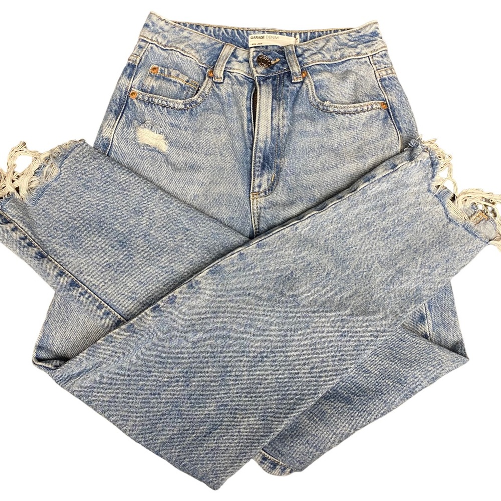 Garage Mom jeans. Size 00 / 23.  Light blue distressed, freyed ankles & knees.